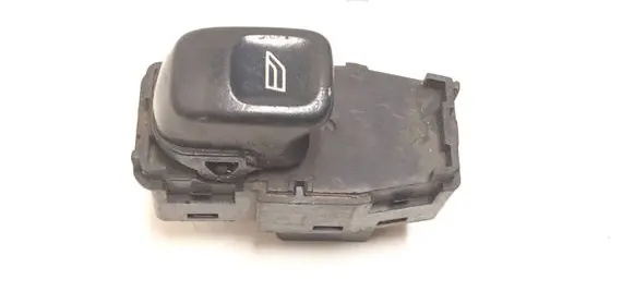 Volvo S60 Electric window control switch 8685288