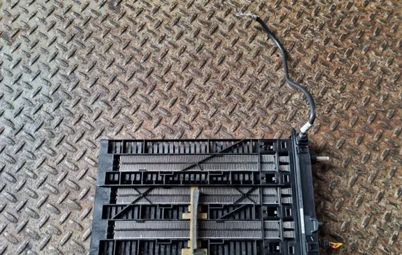 Electric cabin heater radiator