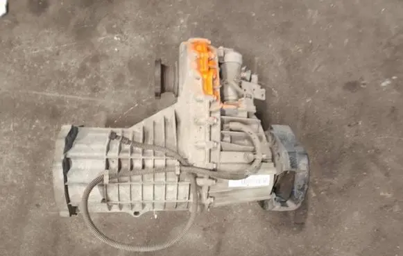 Volkswagen Touareg I Gearbox transfer box case 0AD341011G MR00117 483J2F029682VG