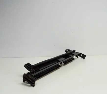 Mercedes-Benz C W204 Other engine bay part 0477902904