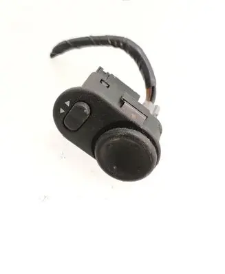 Opel Astra G Wing mirror switch 09175161