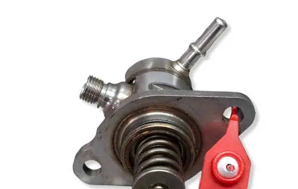 Peugeot 208 I Mechanical fuel pump S27635784 9812133780