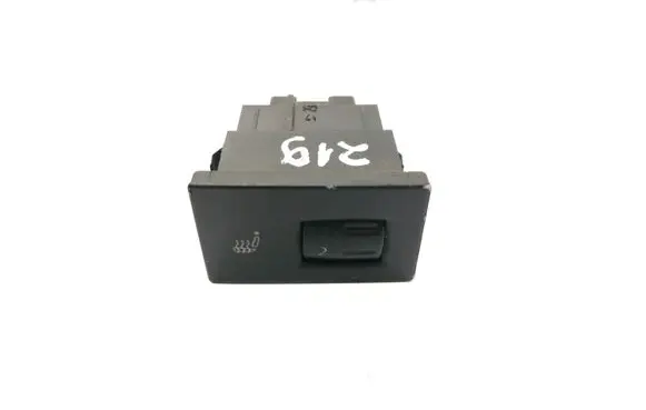 Volkswagen Touareg I Seat heating switch 7L6963570B 7L6963564A 7L6963564