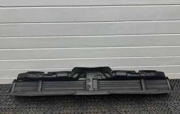 BMW X5 G05 Intercooler air guide/duct channel 22677510 S12000
