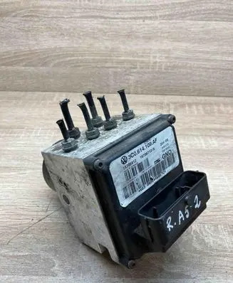 Volkswagen PASSAT B6 ABS Pump 3C0614109AF 16705912