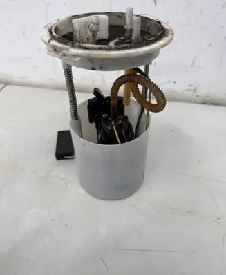 Audi A3 S3 8P In-tank fuel pump 
