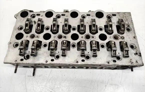 Jeep Cherokee III KJ Engine head 90352046F