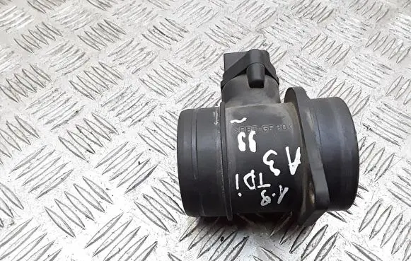 Audi A3 S3 8L Mass air flow meter 0280217121 06A906461