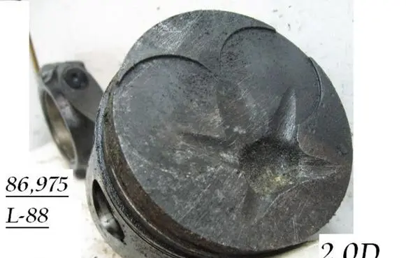 Mercedes-Benz W123 Piston with connecting rod 61502