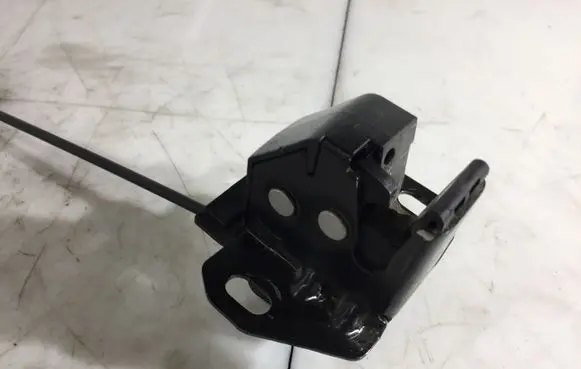 Renault Master III Loading door lock 13815B