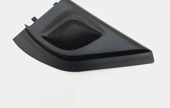 Suzuki Swift II Front door speaker cover trim 8479068L1 3910265J20