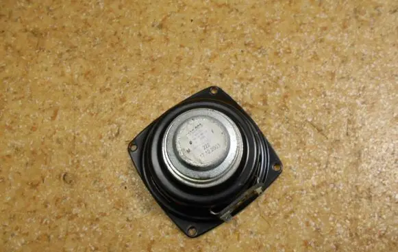 Maserati Quattroporte Panel speaker 17177