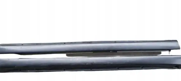 Volvo V70 Front sill (body part) 