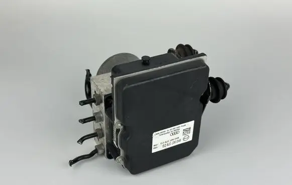 Audi A4 S4 B8 8K ABS Pump 8K0907379CG 0265239354 8K0614517GF