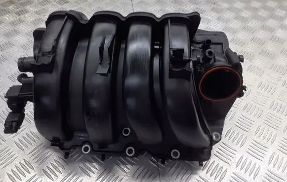 Volkswagen Golf V Intake manifold 03C129709F