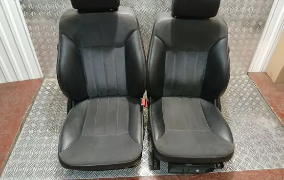 Mercedes-Benz R W251 Seat set 