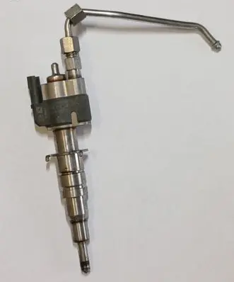 BMW 3 E90 E91 Fuel injector 7589048 1353758904811
