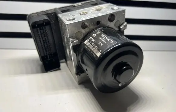 Porsche Cayenne (92A) ABS Pump 7P0907379R