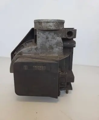 BMW 5 E34 Mass air flow meter 0280202083
