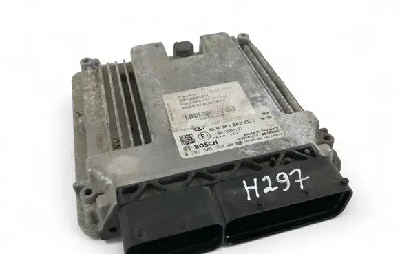 Volkswagen PASSAT B7 Engine control unit/module ECU 03C906021L 0261S06338