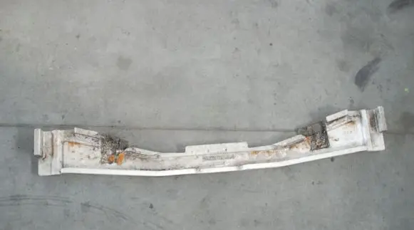 Toyota Land Cruiser (J150) Rear shock/impact absorber stay/bar 