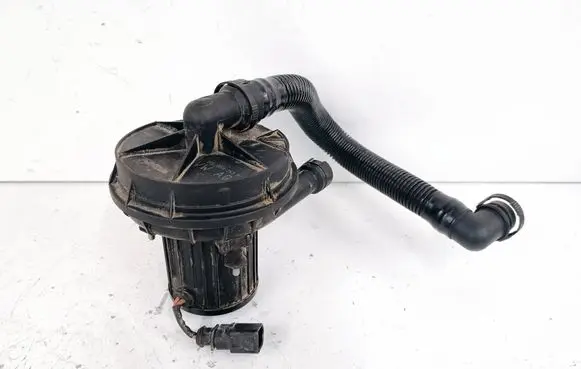 Audi A8 S8 D4 4H Secondary air pump 07L959253B