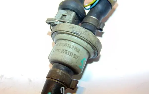 Audi 80 90 B3 Fuel tank valve 026133517 050133517 0280142153