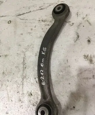 Mercedes-Benz E W212 Rear control arm A20409