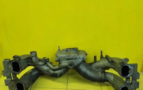 Subaru Outback Intake manifold SSACY 12SP47