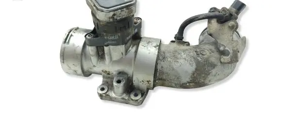 Mercedes-Benz Vito Viano W639 EGR valve 00005320C4 A6460900670 A6460901037