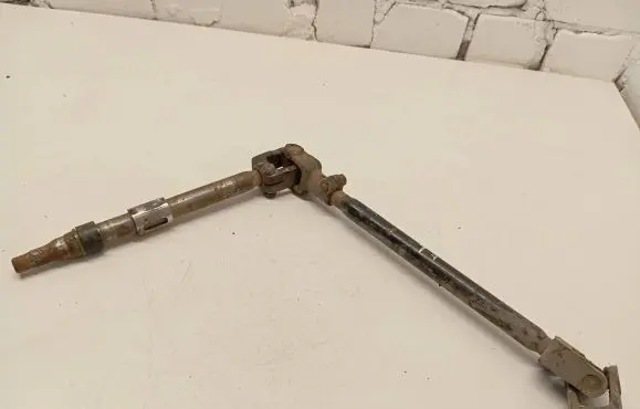 Volkswagen Transporter - Caravelle T4 Steering column universal joint 19149955D