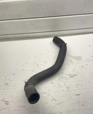 Mitsubishi Grandis Engine coolant pipe/hose