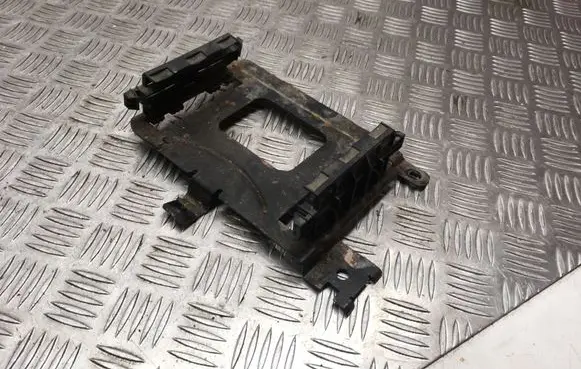 Volkswagen Tiguan Other engine bay part HWM5N0906214 5NC906214