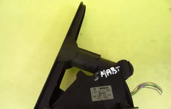 Smart ForTwo I Accelerator throttle pedal 0280752270