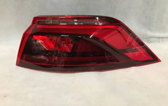 Audi Q8 Rear/tail lights 4M8945092 25032024 AU5363PA