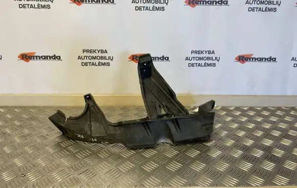 BMW X3 E83 Front bumper mounting bracket
