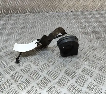 Mercedes-Benz E C207 W207 Horn signal A2075421820