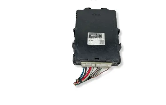 Toyota Prius (XW30) Gearbox control unit/module 8953575010