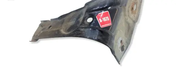 Volkswagen PASSAT B7 Fender mounting bracket 3AA821142