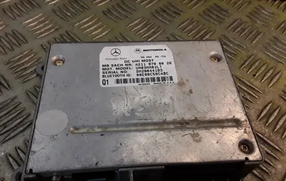 Mercedes-Benz E W211 Bluetooth control unit module 2118700026 A2118700026