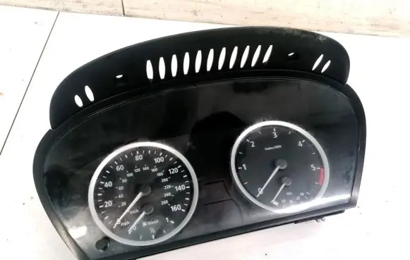 BMW 5 E60 E61 Speedometer (instrument cluster) 62116945634 110.080.213