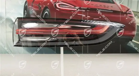 Porsche Cayenne (9Y0 9Y3) Rear/tail lights 9Y0945096M