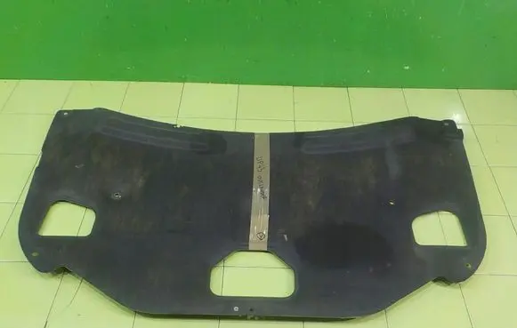 Mitsubishi Outlander Engine bonnet/hood sound/heat insulation WYGLUSZENIE WP43