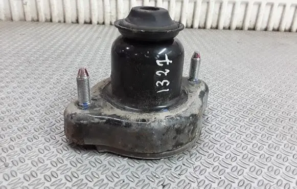Mitsubishi Lancer X Coil spring/strut mount 