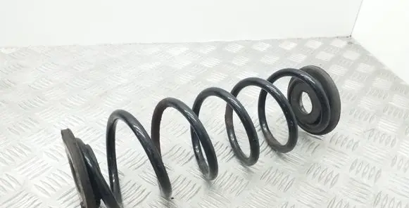 Volkswagen Scirocco Rear coil spring