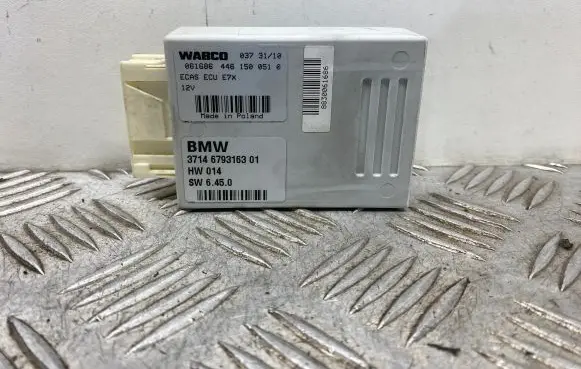 BMW X5 E70 Suspension control unit/module 6793163 37146793163