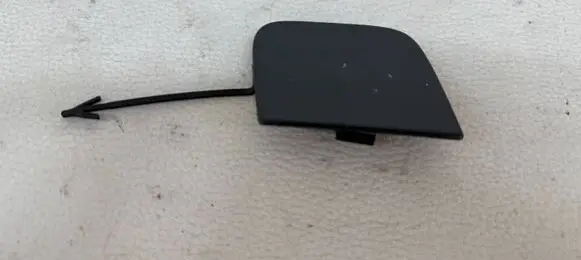 Audi A3 S3 8P Front tow hook cap/cover 8P3807241