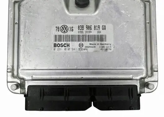 Volkswagen PASSAT B5 Engine control unit/module 038906019GQ