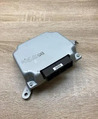 Lexus RX 450H Suspension control unit/module 8924348050