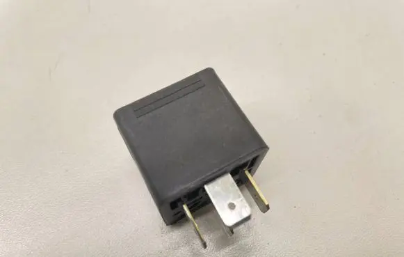 Audi A3 S3 A3 Sportback 8P Other relay 0332019103 V23234B0001Y001